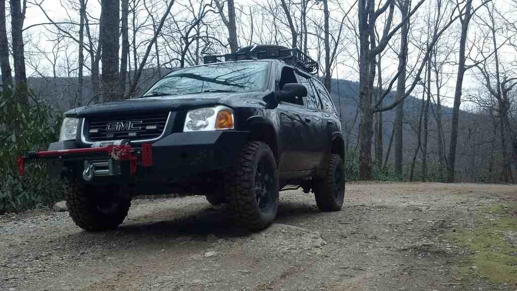 Peaks with high-elevations can be a perfect place to park if you need to utilize a repeater for amateur radio off-road communications